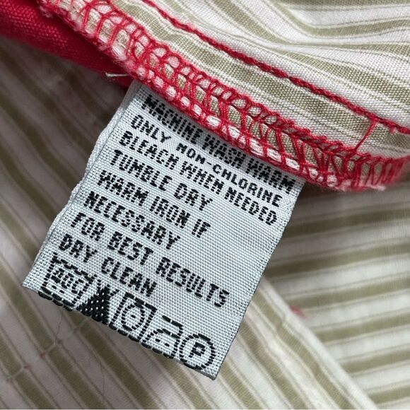 Tommy Bahama Men’s Red Relax Casual Cargo Shorts Size Large - Picture 6 of 6